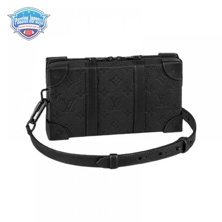soft trunk wallet taurillon monogram leather lmb015