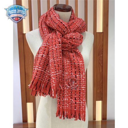 chanel 100% cashmere scarf