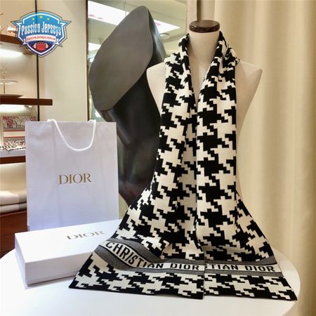 dior 30 montaigne scarfs