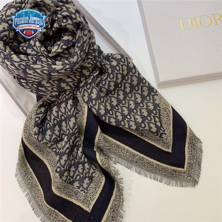 dior print shawl