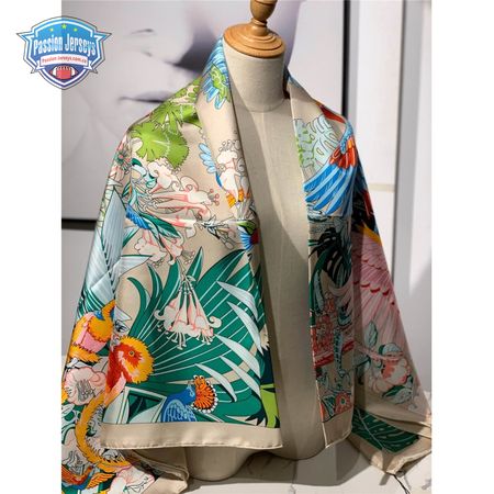 hermes ladies summer silk scarf Milk color