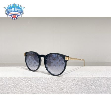 monogram flower sunglasses