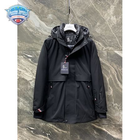 Moncler Down Jacket MC330116