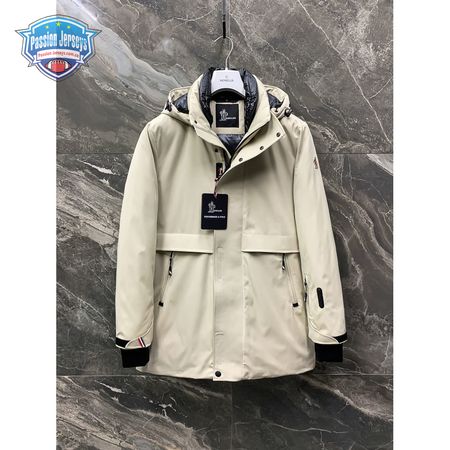 Moncler Down Jacket MC330117
