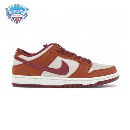Dunk Low Pro SB 'Dark Russet' Unisex