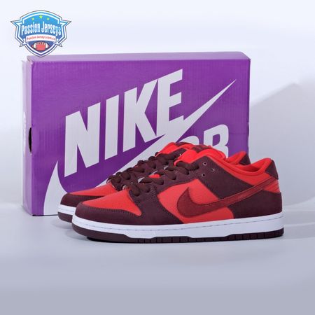 NIKE SB DUNK LOW PRO CHERRY Unisex