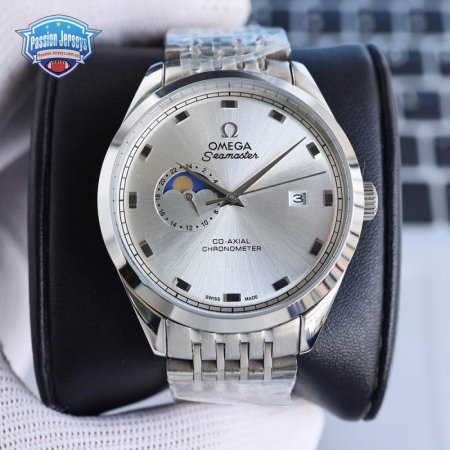 Omega Seamaster Aqua Terra 150m White