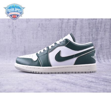 Jordan 1 Low SE Oxidized Green FQ7687-300 Unisex