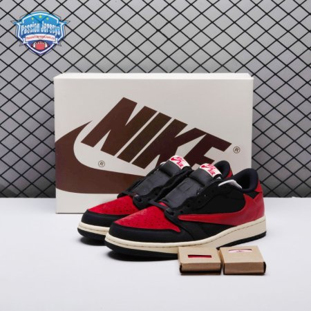 Travis Scott x Air Jordan 1 Low Bred Unisex