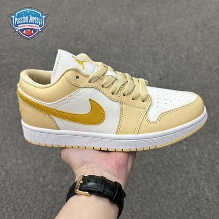 Jordan 1 Low Sail Yellow Ochre DC0774-170 Unisex
