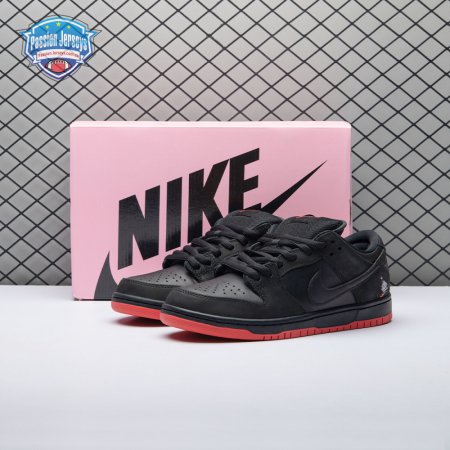 Dunk Low Pro SB 'Black Pigeon' Unisex