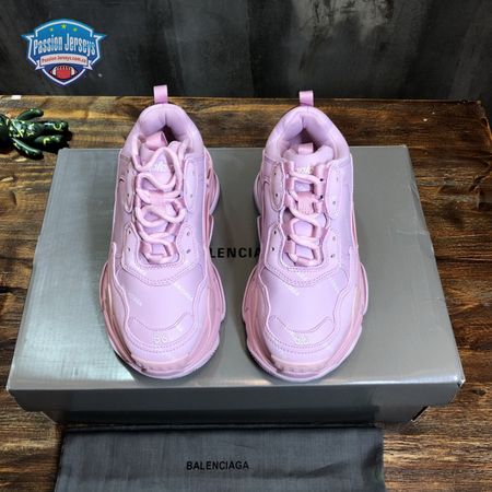 BALENCIAGA TRIPLE S SNEAKER - BB203