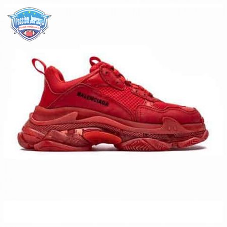 BALENCIAGA TRIPLE S CLEAR SOLE SNEAKER IN RED - BB171