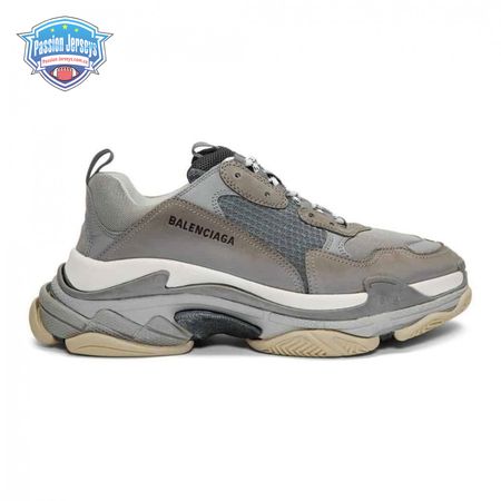 BALENCIAGA TRIPLE S TRAINERS - BB27
