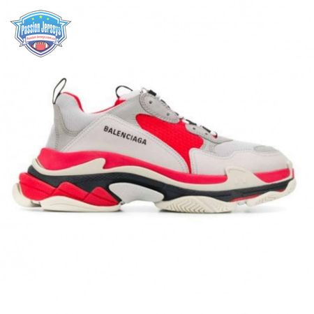 BALENCIAGA TRIPLE S TRAINERS - BB21