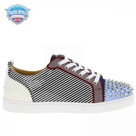 CHRISTIAN LOUBOUTIN LOW TOP SNEAKER - CL1