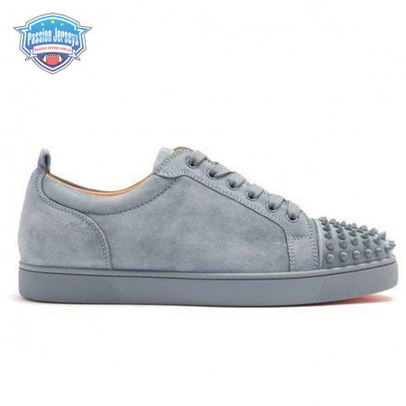 CHRISTIAN LOUBOUTIN LOW TOP SNEAKER - CL27