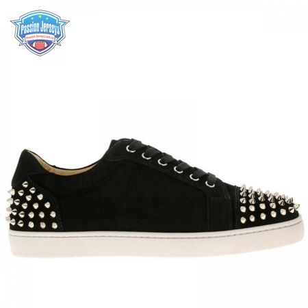 CHRISTIAN LOUBOUTIN LOW TOP SNEAKER - CL3