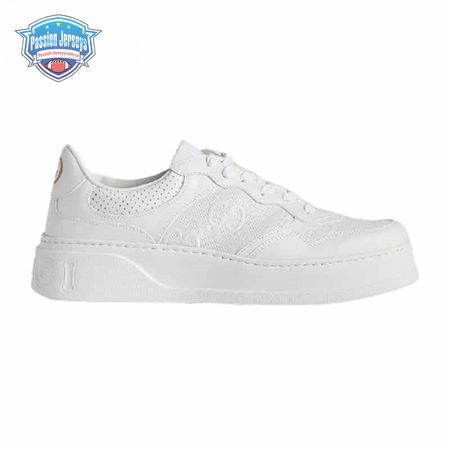 Men's GG embossed sneaker - GC083