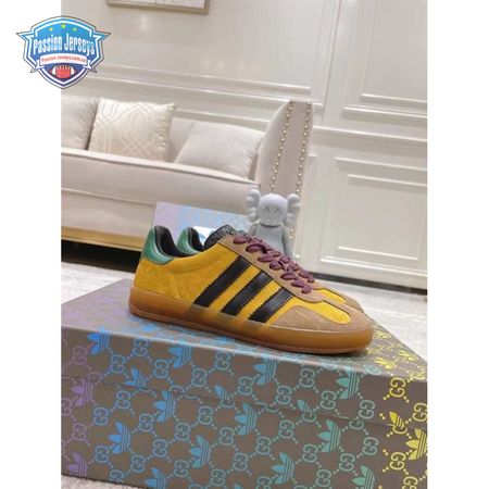 GUCCI GAZELLE SNEAKER - GC104