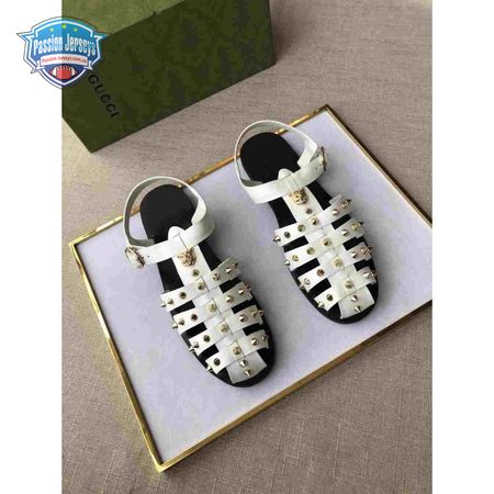 GUCCI SANDAL WITH DOUBLE G - SDG003